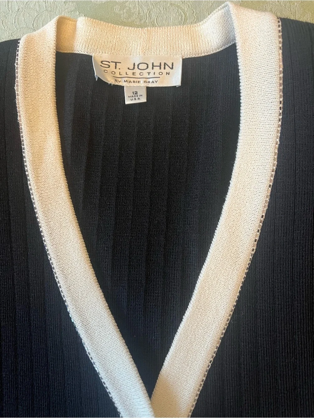 St John Knit Black and White Cardigan Size 12